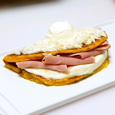 Cachapa Jamón y Queso