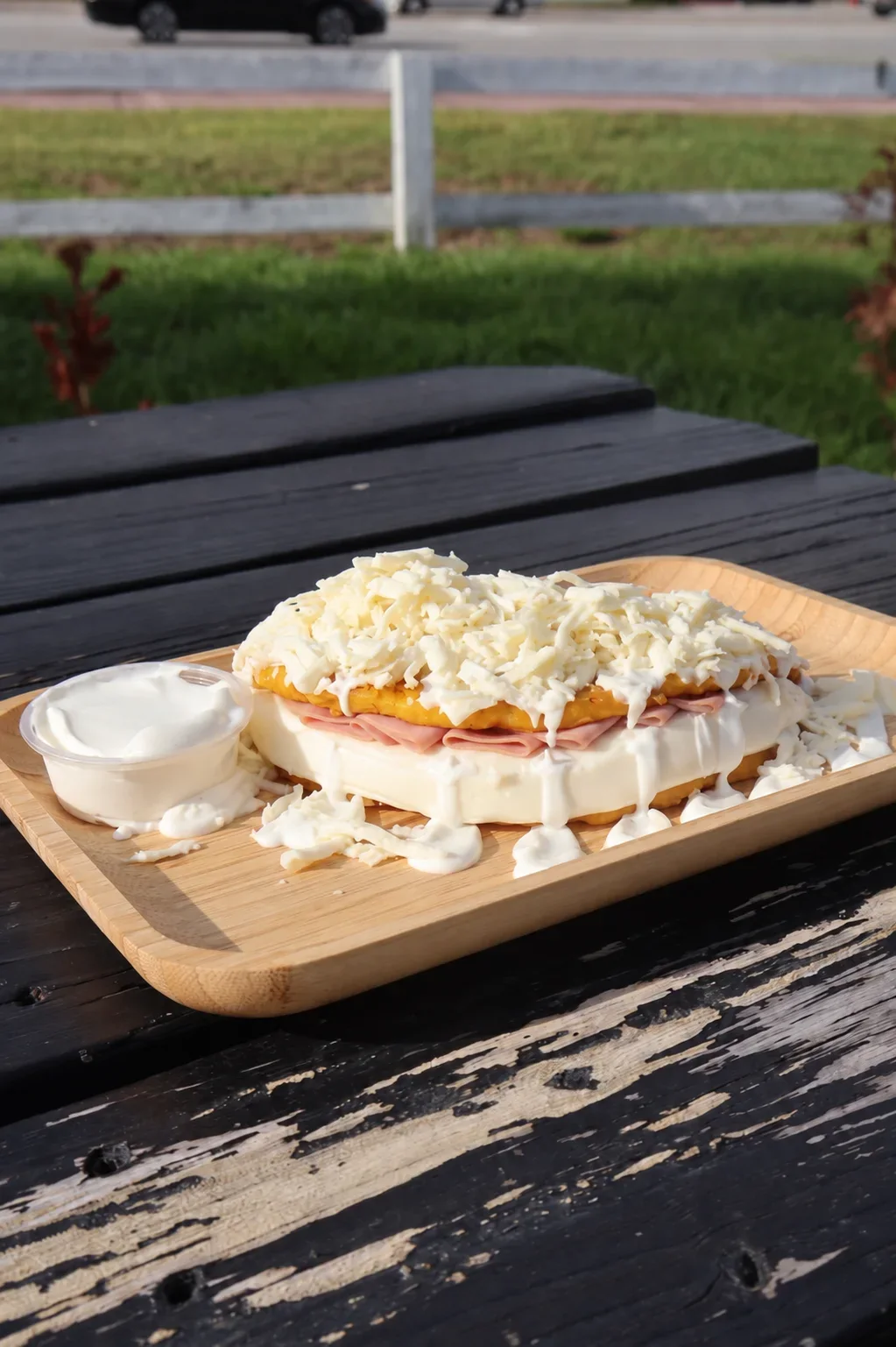 Cachapa de Jamón y Queso de Sabor Divino